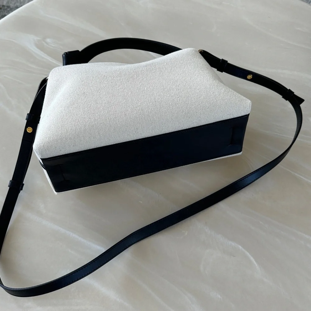 JW Anderson Corner Bag - Picture 3 of 4